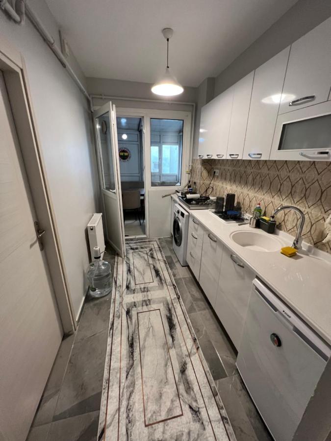 Appartement Private In Shared Istanboel